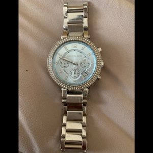 Barely Worn Michale Kors watch with Diamontes.